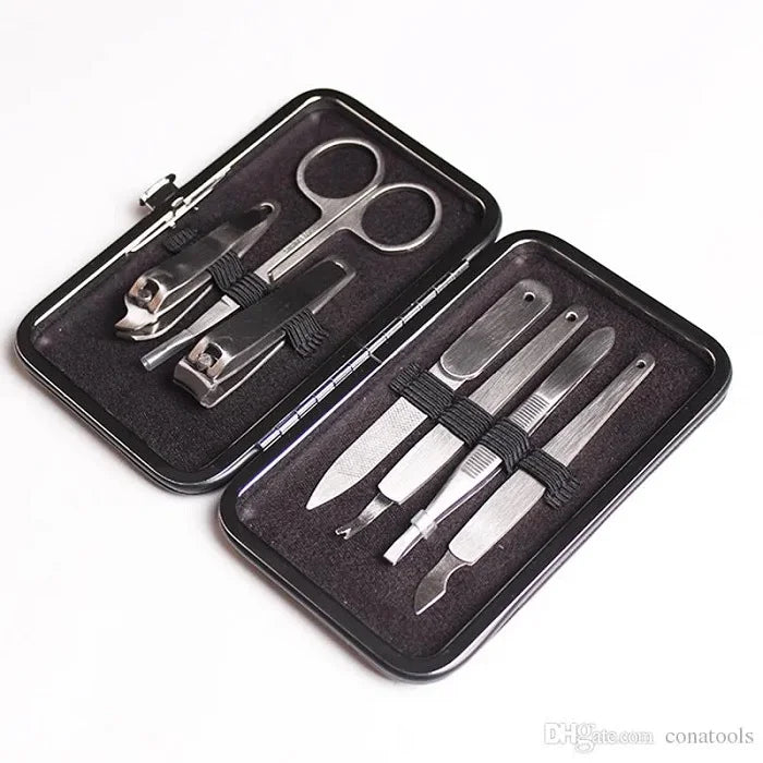7-Piece Manicure & Pedicure Kit – Stainless Steel Nail Care Tools with Leather Case (Random Print)