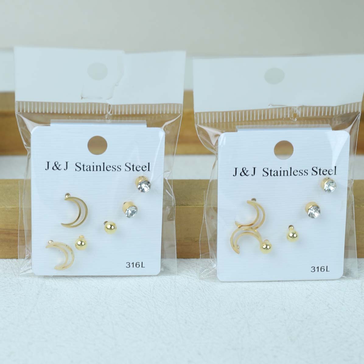 Set of 3 Earrings (Random Pattern)