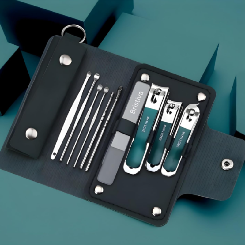 Customized Professional Manicure & Pedicure Kit with Name – 10-Piece Stainless Steel Nail Care & Grooming Tools Set in Premium Leather Case for Men & Women