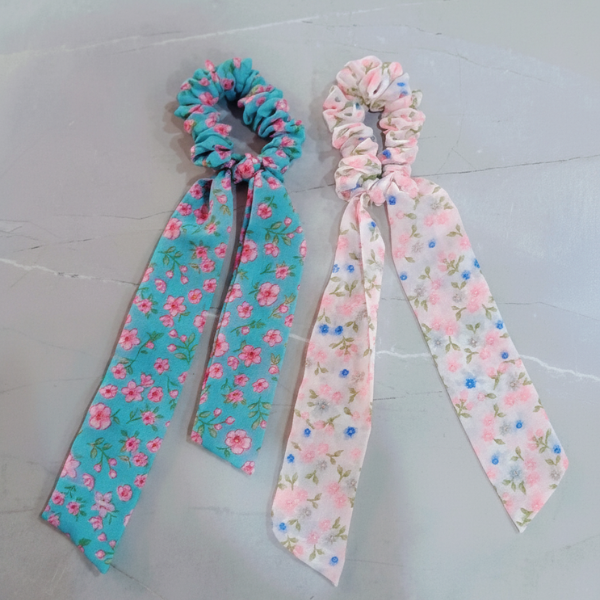 Detachable Georgette Hair Scrunchies – Long Tail Design, Fashionable & Soft ( Pack of 1 )