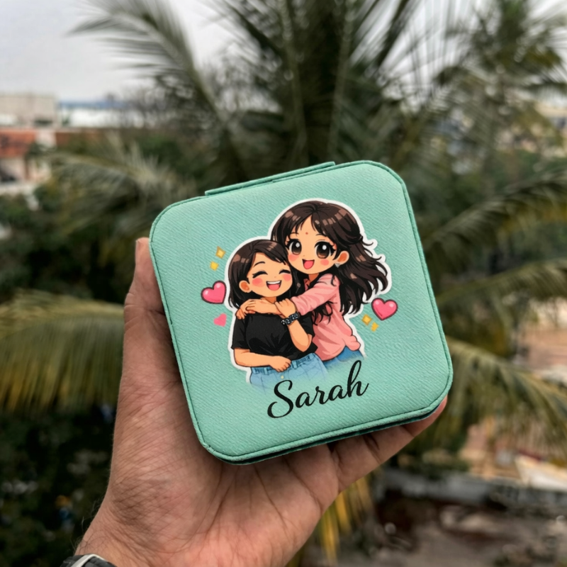 Personalized Chibi-Style Illustration Jewelry Organizer – Custom Travel Jewelry Box Case | Cute Anime Gift for Girls & Women