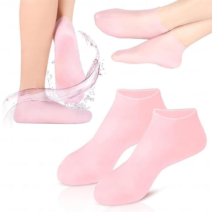 Silicone Gel Moisturizing Socks for Cracked Heels – Reusable Hydrating Spa Socks for Dry Feet, Heels & Callus Repair (Pack of 1-Random Skin tone color)