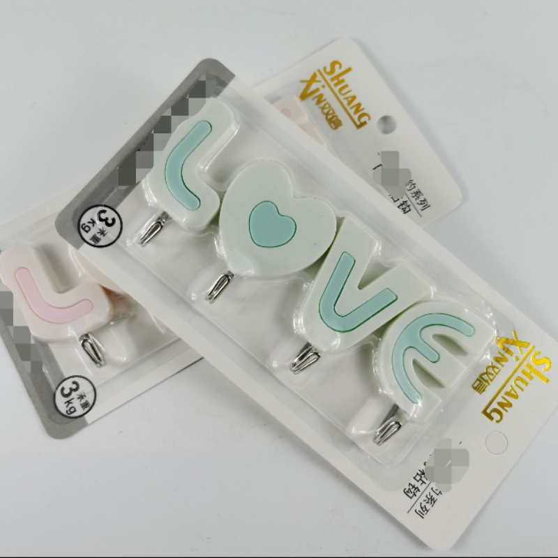 LOVE Key Hooks – Decorative Wall-Mounted Hooks for Keys & Small Items