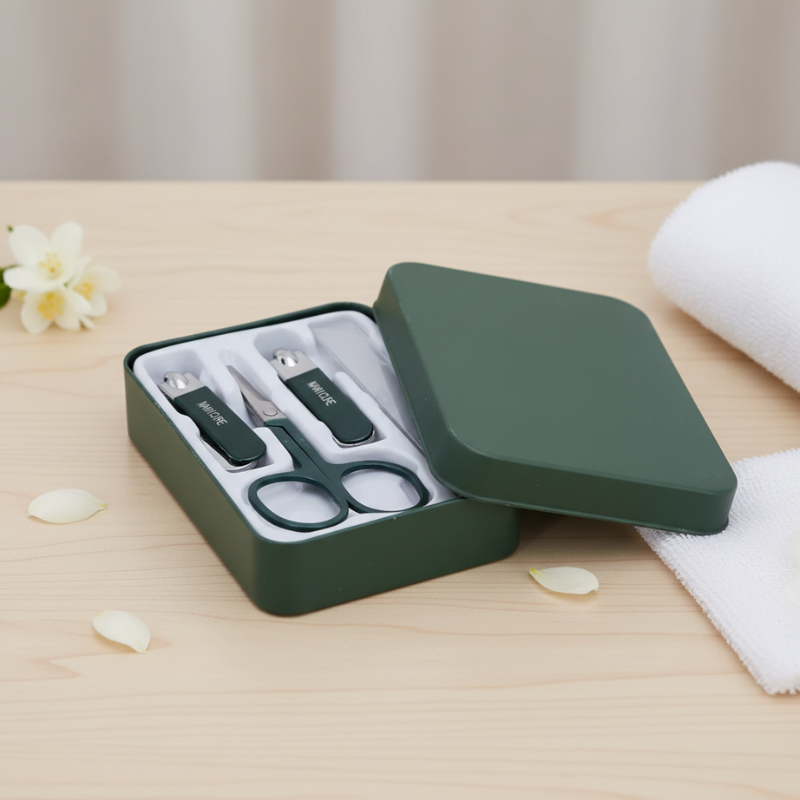 3-in-1 Nail Care Grooming Set – Compact Manicure Kit with 2 Nail Clippers & Scissors in Mint Green Case