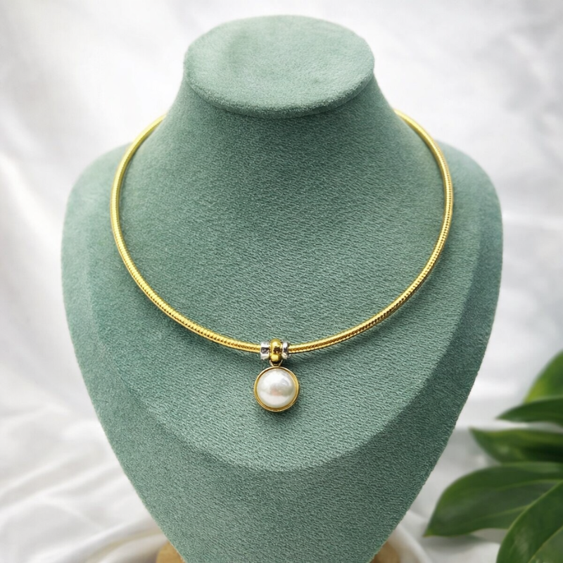 Retro Pearl Slider Anti-Tarnish 18K Gold Plated Necklace – Elegant Pearl Necklace for Women & Girls