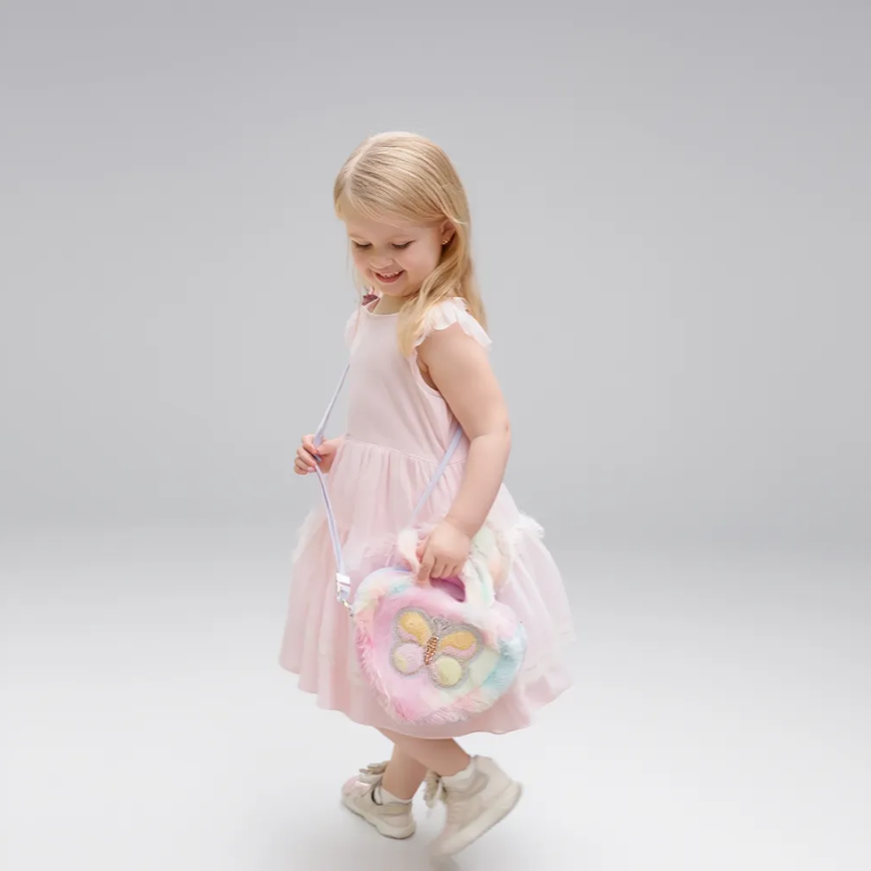 Plush Fur Butterfly Sling Bag for Girls – Soft Faux Fur Cute Crossbody Bag for Kids & Teens