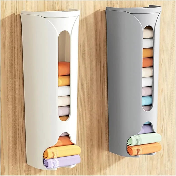 Wall Mounted Socks Storage Plastic Carry Bag Storage Multipurpose Storage Box (Random Color)