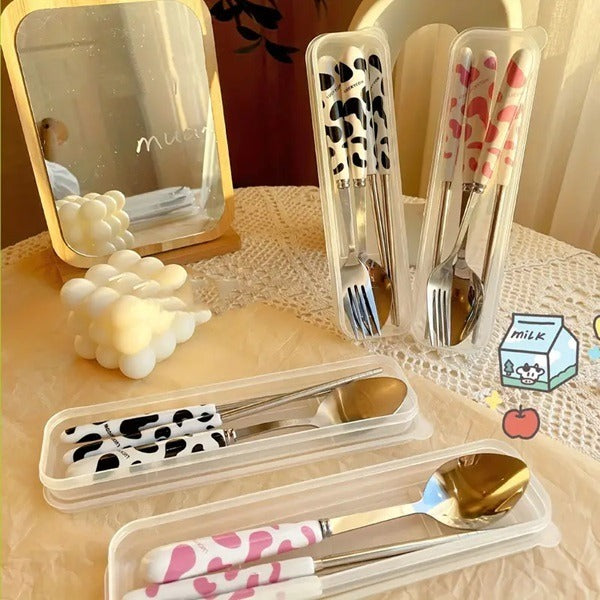 Random Print Premium Tableware Set