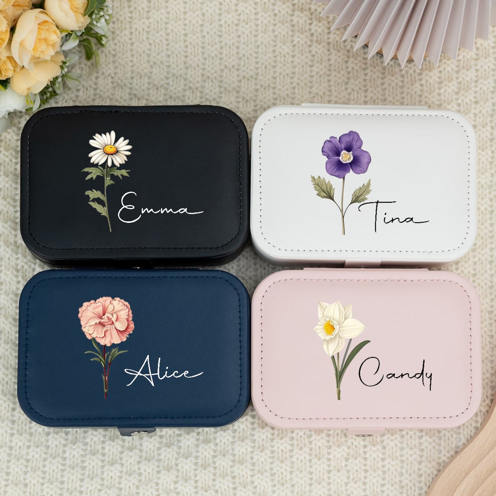 Personalized Birth Flower Jewelry Box – Custom Travel Jewelry Organizer for Mom, Bridesmaid & Birthday Gift for Her (Random Box)