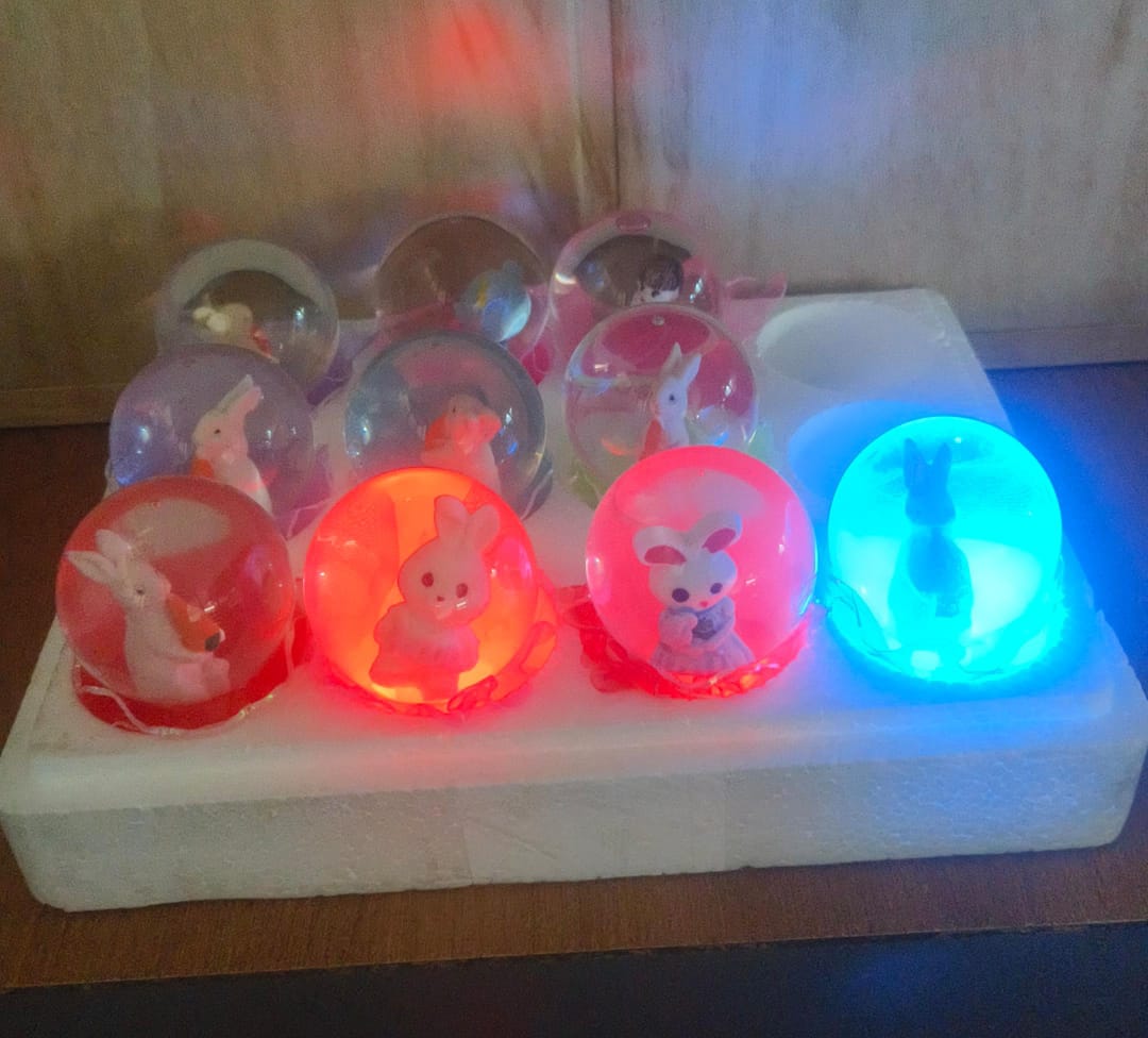 Cartoon Electric Crystal Water Ball (Random Design)