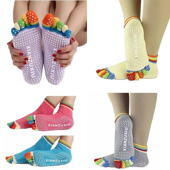 Yoga Gym Non-Slip Socks, Women Colorful Socks, Home, Kitchen Use Massage Toe Socks Full Grip Sports Exercise (1 Pair)