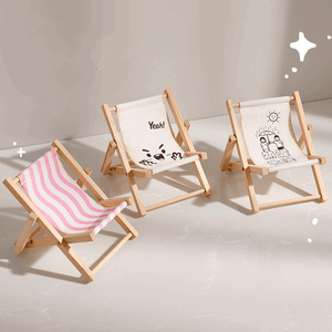 1 pc Cute Foldable Beach Chair Phone Stand, Mini Wooden Desktop Decoration and Photo Prop  (Random Color)