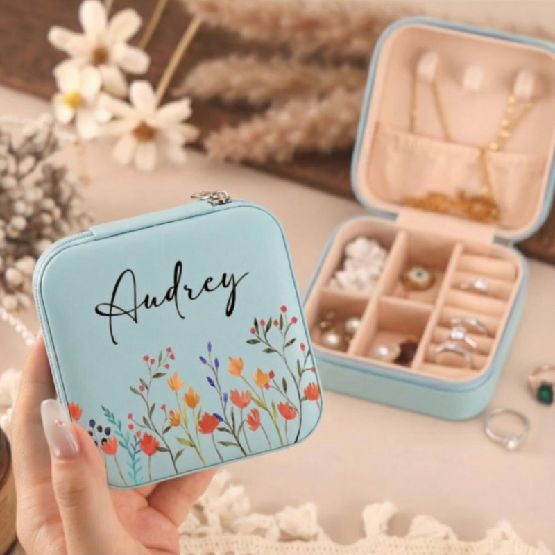 Personalized Name & Flower Design Jewelry Box – Travel Jewelry Organizer for Bridesmaids & Gifts for Her