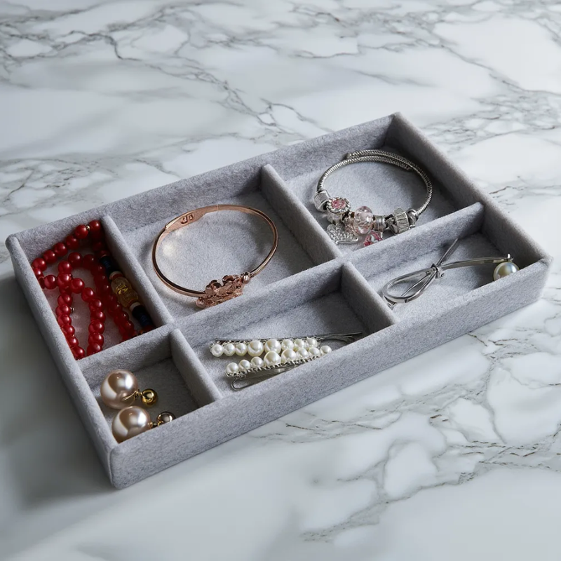 Velvet Jewelry Plate Display Tray – Elegant Organizer for Rings, Earrings, Bracelets & Accessories