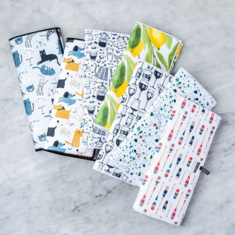 Printed Dish Drying Mat for Kitchen – Absorbent Microfiber Drying Pad for Dishes, Cups & Utensils (Random Print-Pack of 1)