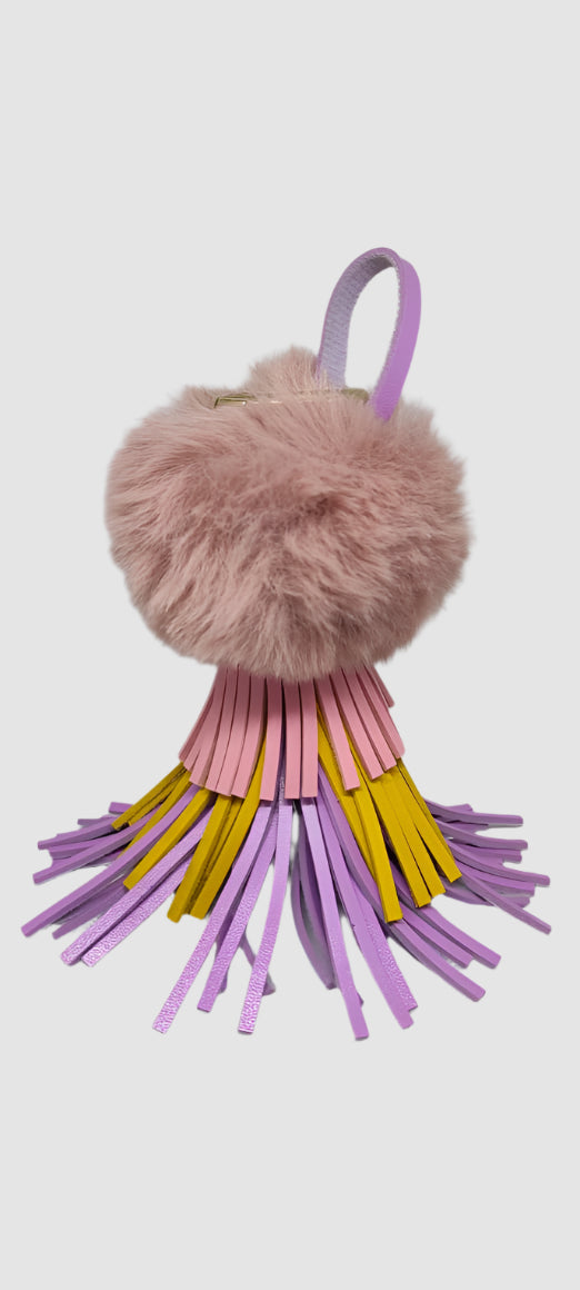 Snowy Pom Pom Keychain – Fluffy Bag Charm & Key Ring Accessory (Random Colors-Pack of 1)