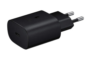 Side view showing USB Type-C port of Samsung 15W Fast Charger