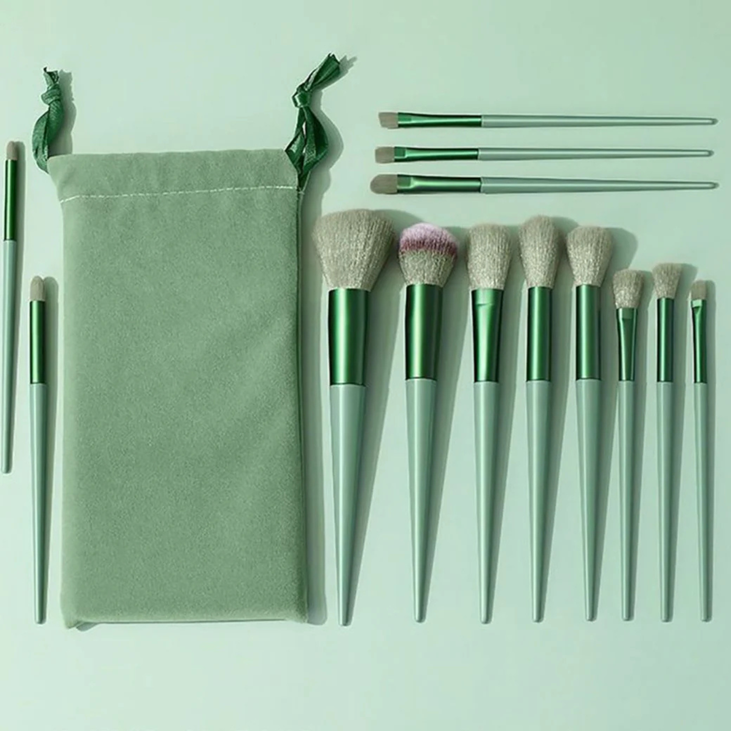 13-Piece Makeup Brush Set – Professional Cosmetic Brushes with Travel Pouch