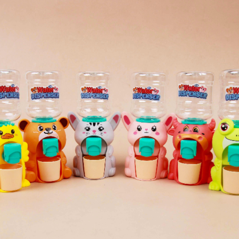Animal Water Dispenser Toy – Fun & Interactive Water Bottle for Kids (Random Design)