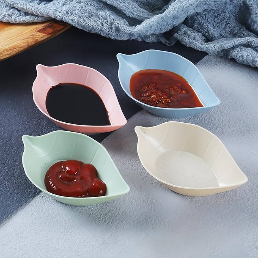 6 Pcs Leaf Shape Chutney Plates – Stylish Appetizer & Condiment Serving Dishes for Kitchen & Dining (Random colors)