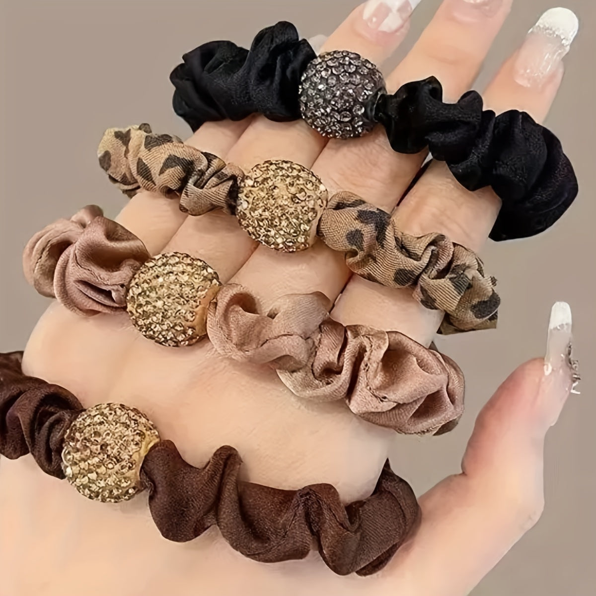 4pcs Set Rhinestone Hair Rope High Elastic Rubber Band Adult Hair Tie Plain (Random Colors)