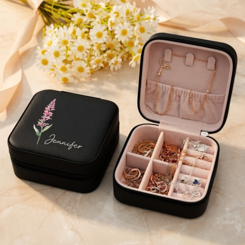 Custom Birth Flower Jewellery Box – Personalized Leather Travel Jewellery Organizer