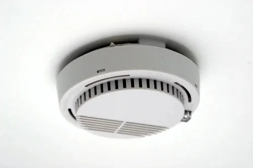 Smoke Alarm, Safety Smoke Detection Sensor System with Alarm Easy Installation and Maintenance Free for Small Family, Hotel, and Apartment