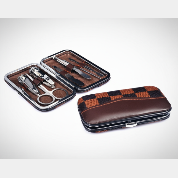 7 Pcs Stainless Steel Nail Tools Set – Professional Manicure & Pedicure Kit with Leather Case (Random Prints)