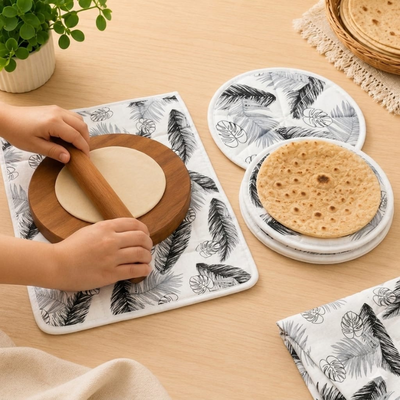 Round Shape Roti Cover with Mat –Chapati Cover for Keeping Roti Warm & Fresh, Washable Roti Mat Set (2 Pc Roti Cover + 1 Pc Mat)(Random Print)