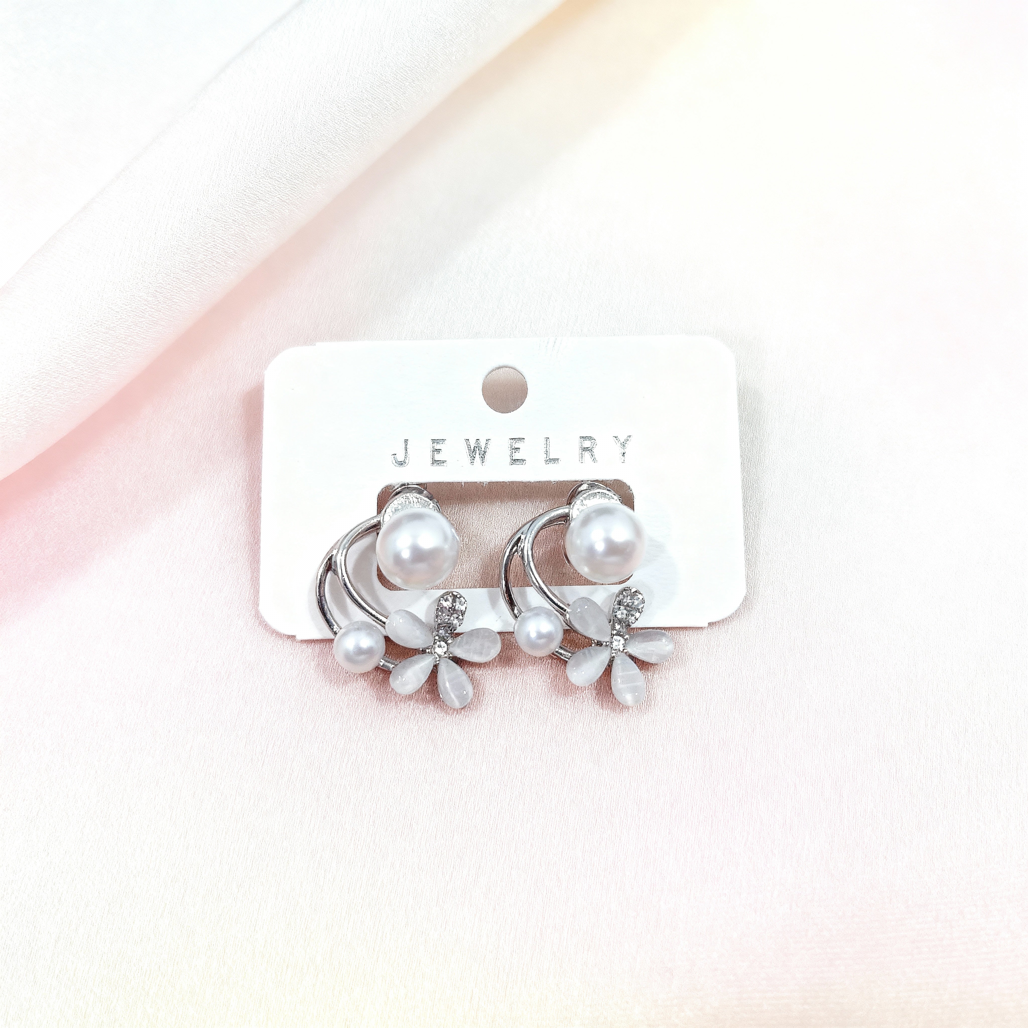 Stone & Pearl Studded Stud Earrings – Elegant Crystal and Pearl Jewelry for Women & Girls (1 Pair)