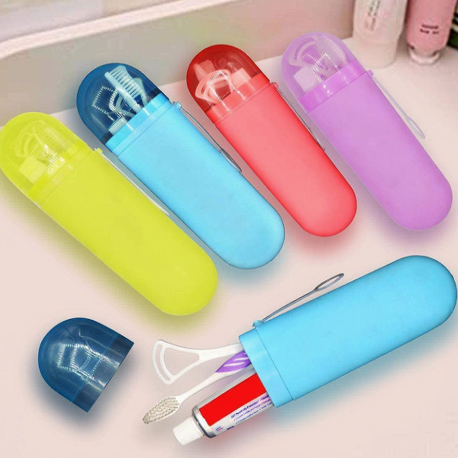 Portable Travel Toothbrush Storage Case – Durable & Lightweight Plastic Toothbrush Holder for Bathroom, Travel & Camping (Random color-Pack of 1)