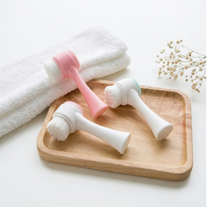 Double Sided Face Cleaning Brush – Deep Cleansing Silicone & Soft Fiber Facial Brush with Massage Effect (Pack of 1)