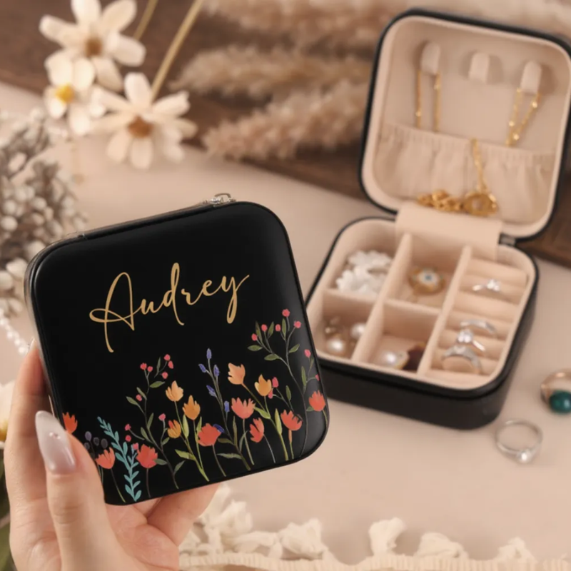 Customized Name & Flower Design Jewelry Box – Travel Jewelry Organizer for Bridesmaids & Gifts for Her