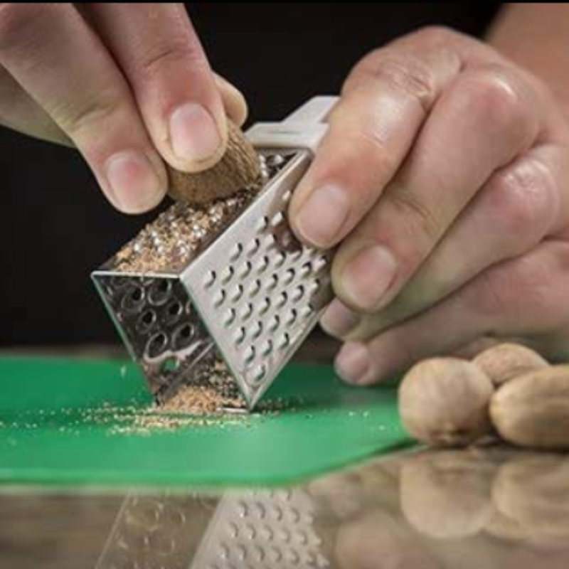 Mini Grater with Magnet Holder – Stainless Steel Multifunctional Handheld Cheese, Garlic, Ginger & Vegetable Slicer with Spoon(Random color-Pack of 1)