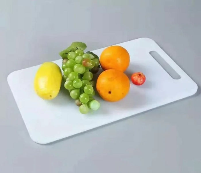 White Plastic Cutting Board - Large (37*23 Cm)