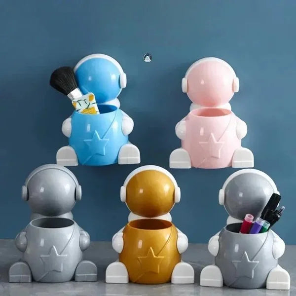 Astronaut Wall Mounted Multiuse Holder