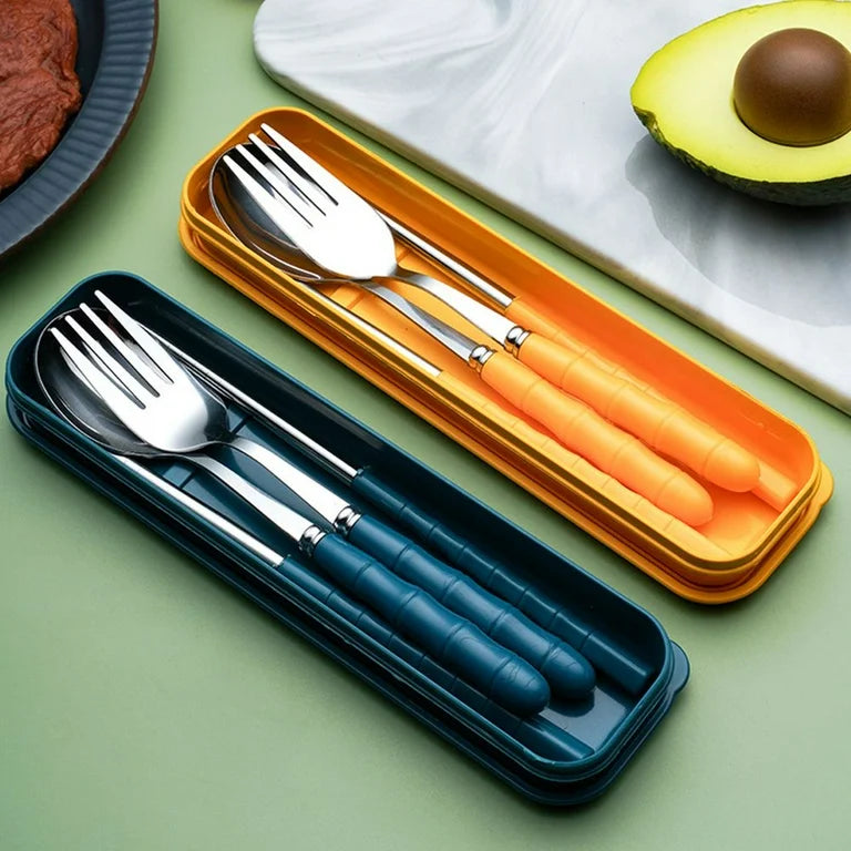 Stainless Steel Tableware Set – Durable Cutlery Set for Dining & Kitchen Use(Random color-Pack of 1)