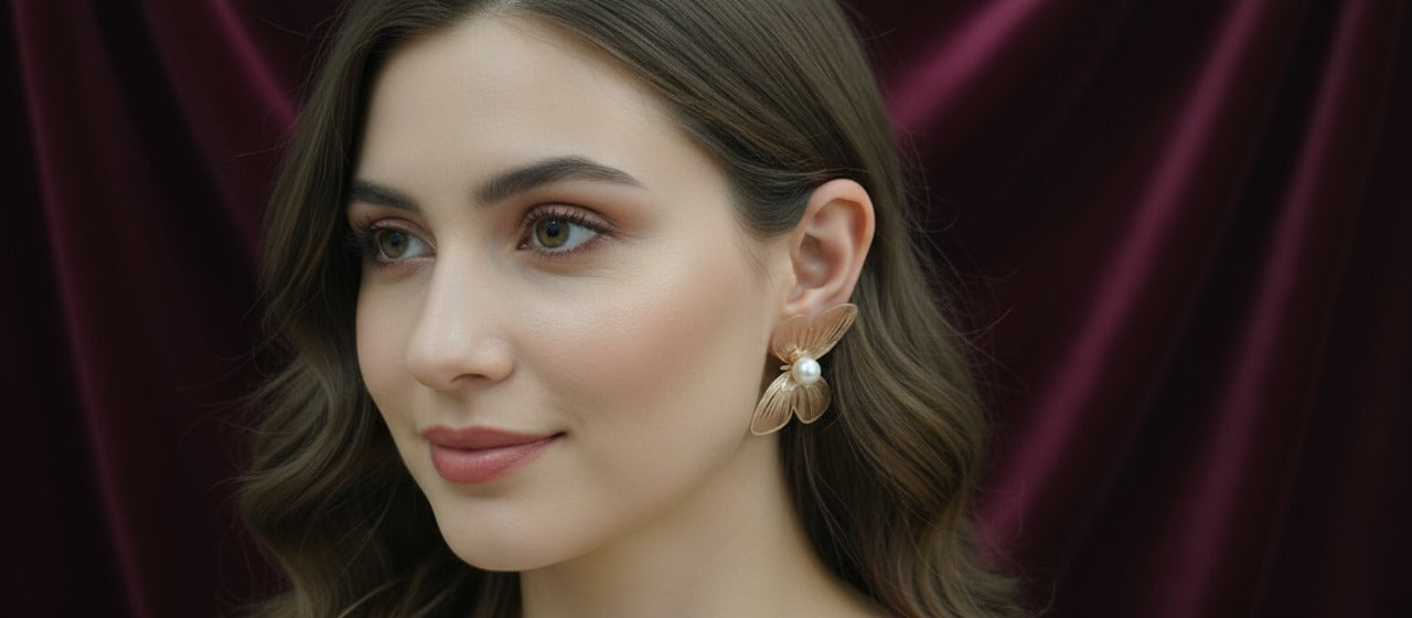 Gold Butterfly Earring – Light Luxury Statement Jewelry for Women, Exaggerated Elegant Design, Unique Niche Earrings(1 Pair)