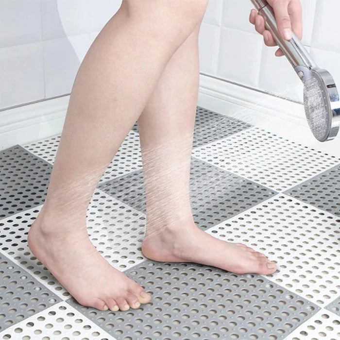 Anti Slip Bathroom Floor Mat, Shower Anti Slip Mat for Bathroom Floor, Striped Anti Skid, Stand up mat for Bath, Kitchen, Anti Bacterial(Random Color)