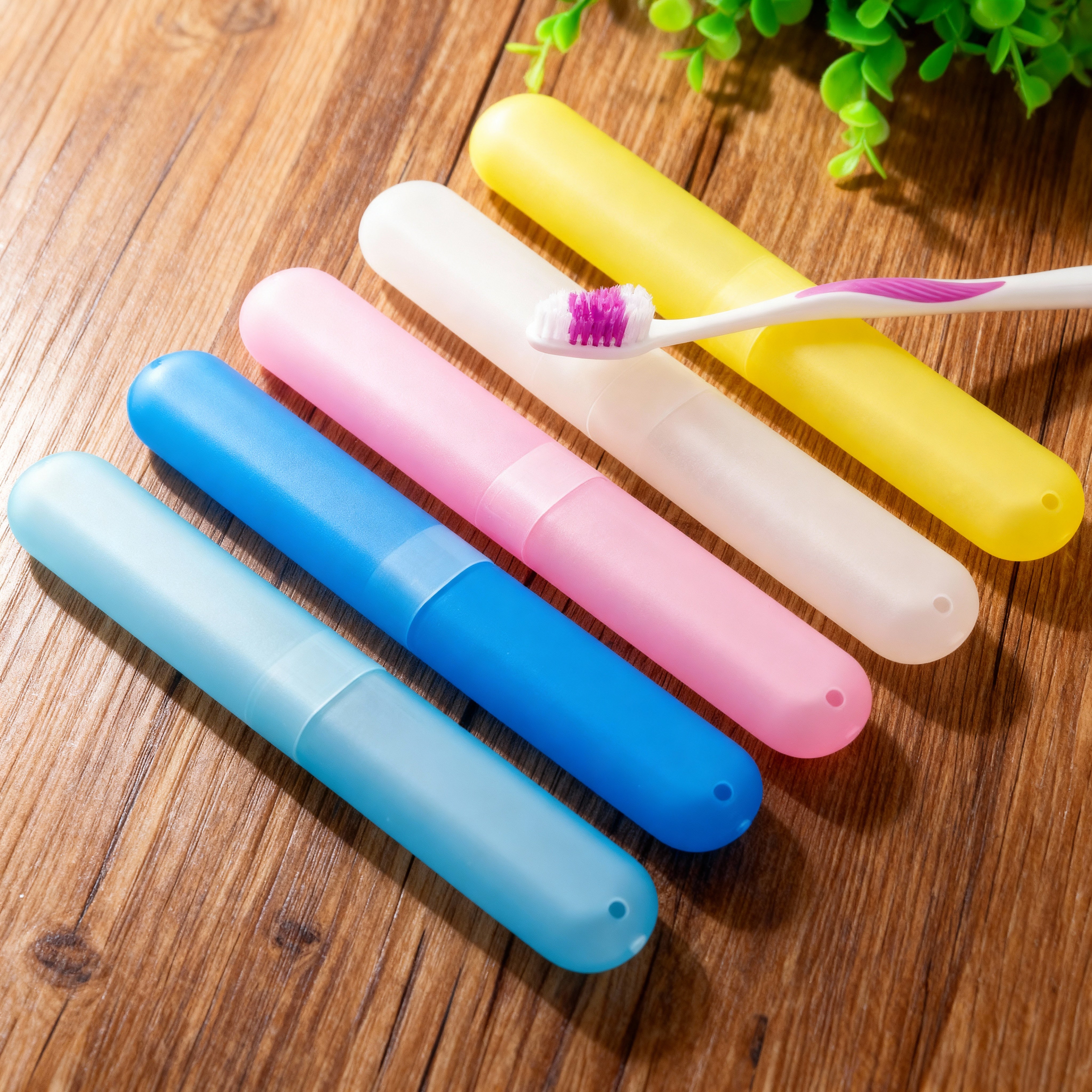 5 Pcs Plastic Toothbrush Cover, Anti Bacterial Toothbrush Case Box, Portable Toothbrush Container For Travel (Random color)