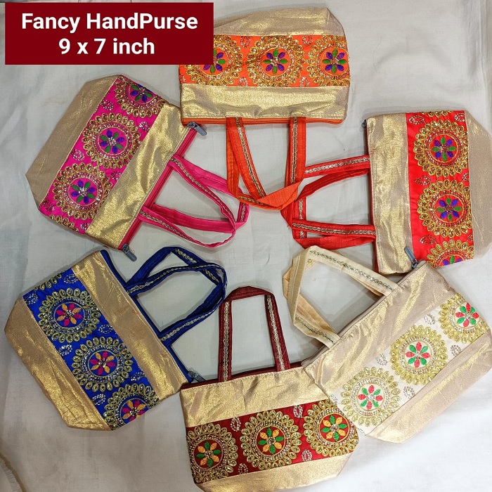 Buy Purple Pink Traditional Umbrella Embroidery Purse For Shagun Potli Pouch,  Potli Bags For Return Gifts For Women Mehndi Haldi Wedding Engagement Pooja  Party Favor Bags - Pack Of 6 Online at