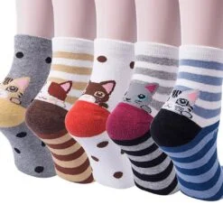 5 different design cat face socks