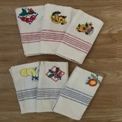 Kitchen cotton towel is presented in 6 different patterns and colors