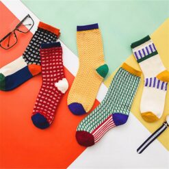 5 geometric pattern socks are shown in different color