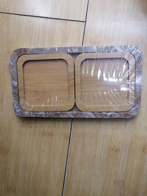 Square shape wooden cup tray.