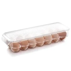 14 grid transparent refrigerator egg storage box with lid is used to store 14 eggs.