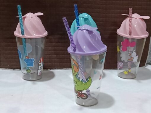 Cartoon sipper with straw is being presented in 4 different colors.