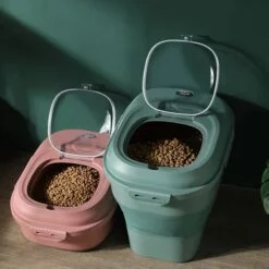 Foldable Rice storage bucket is shown in 2 different colors