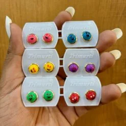 Heart eyes smiley earrings in pink, blue, yellow, purple, green, and red color
