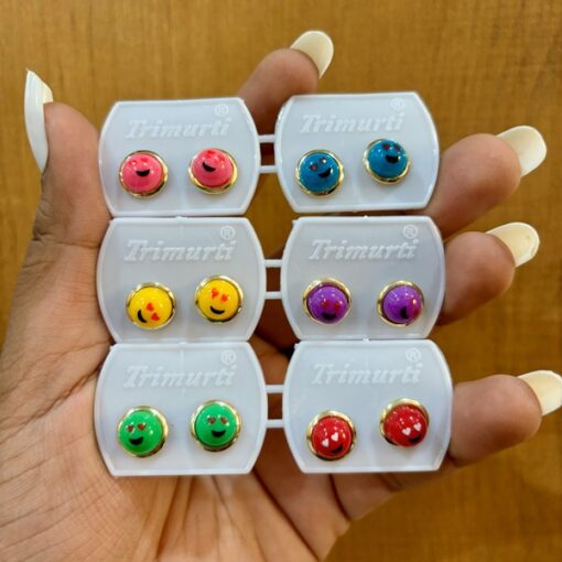 Heart eyes smiley earrings in pink, blue, yellow, purple, green, and red color